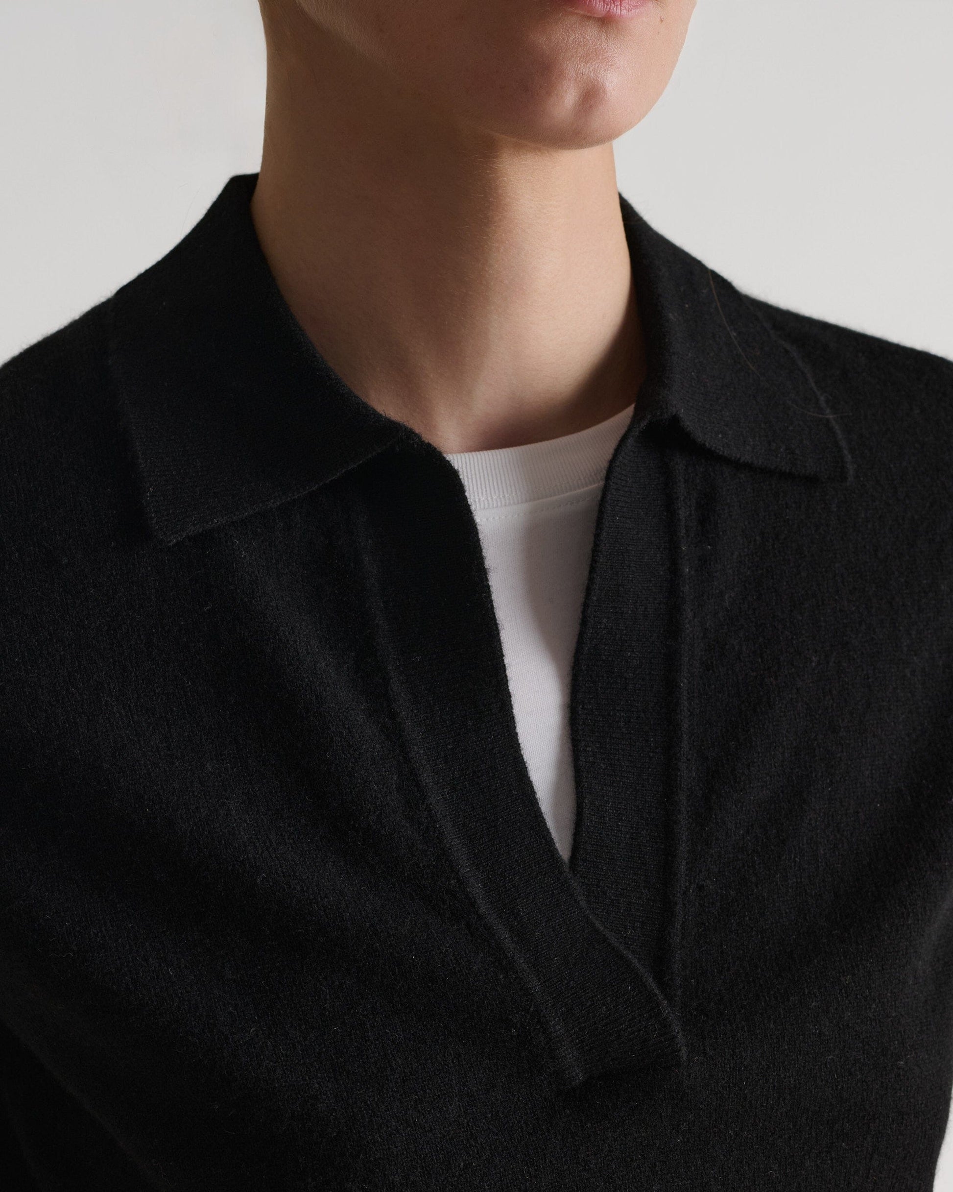 Women's Finest Cashmere Open Collar Polo - Black
