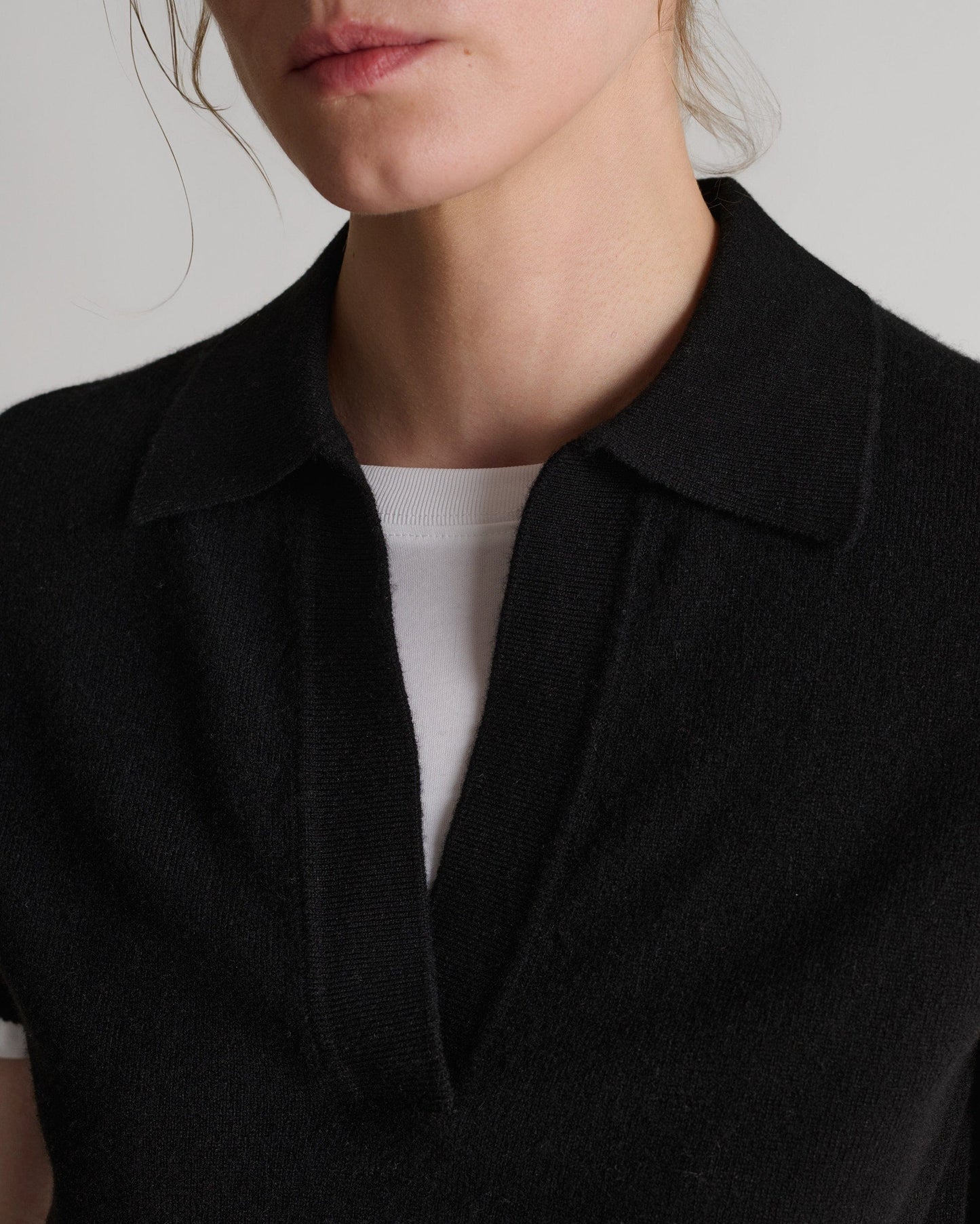 Women's Finest Cashmere Open Collar Polo - Black