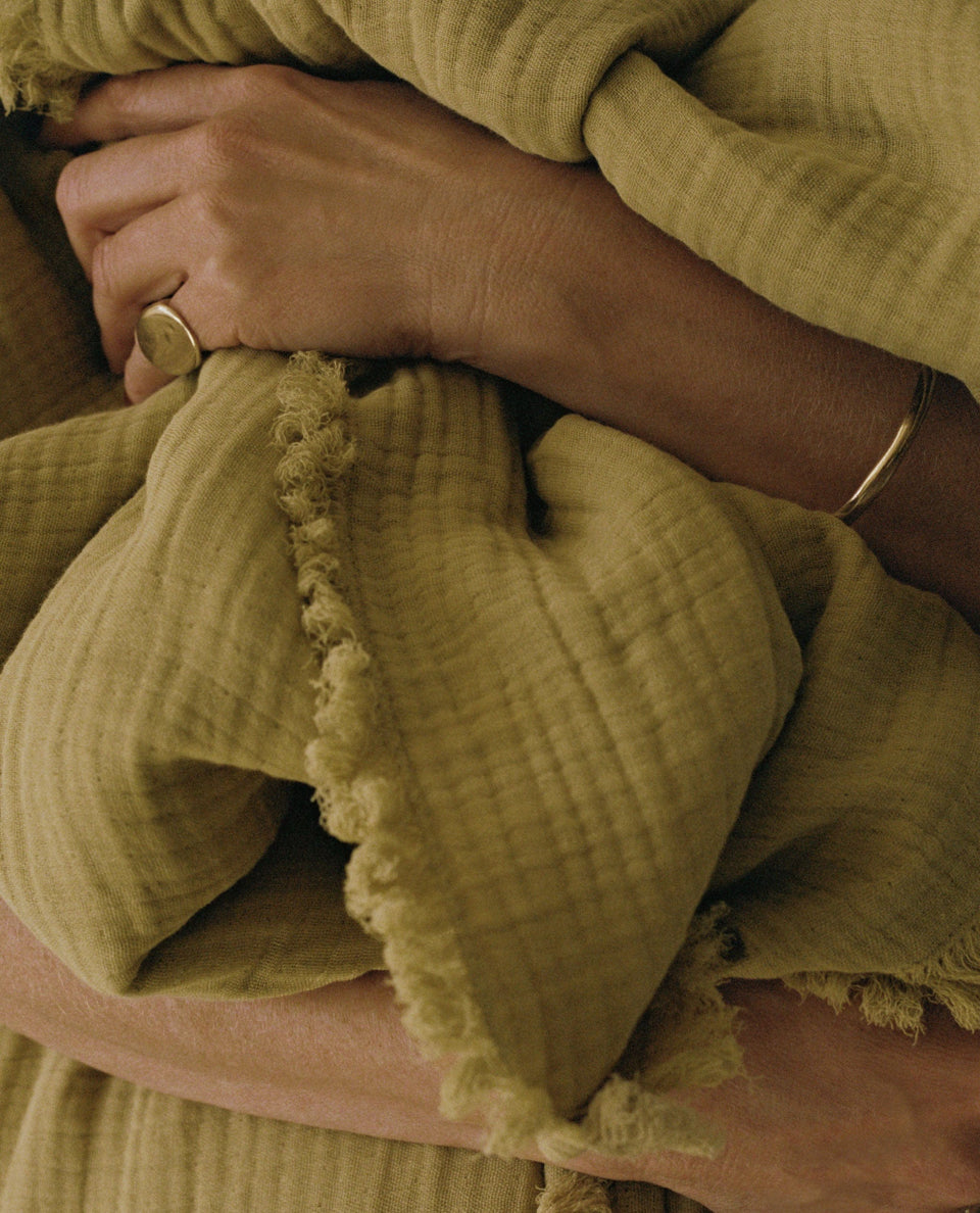 House of Grey Organic Cotton Muslin Throw - Chamomile