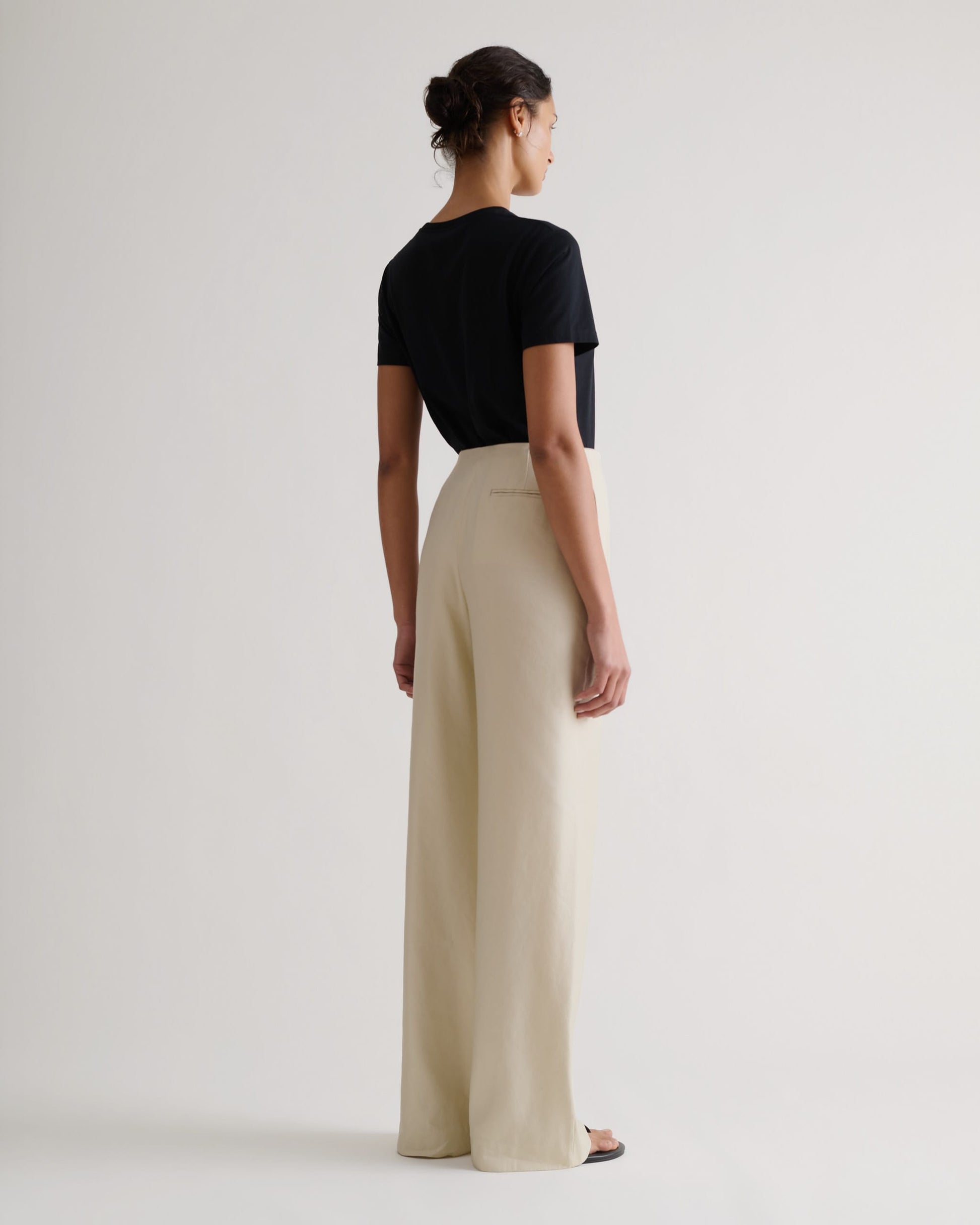 Women's Linen Wide Leg Trouser - Parchment