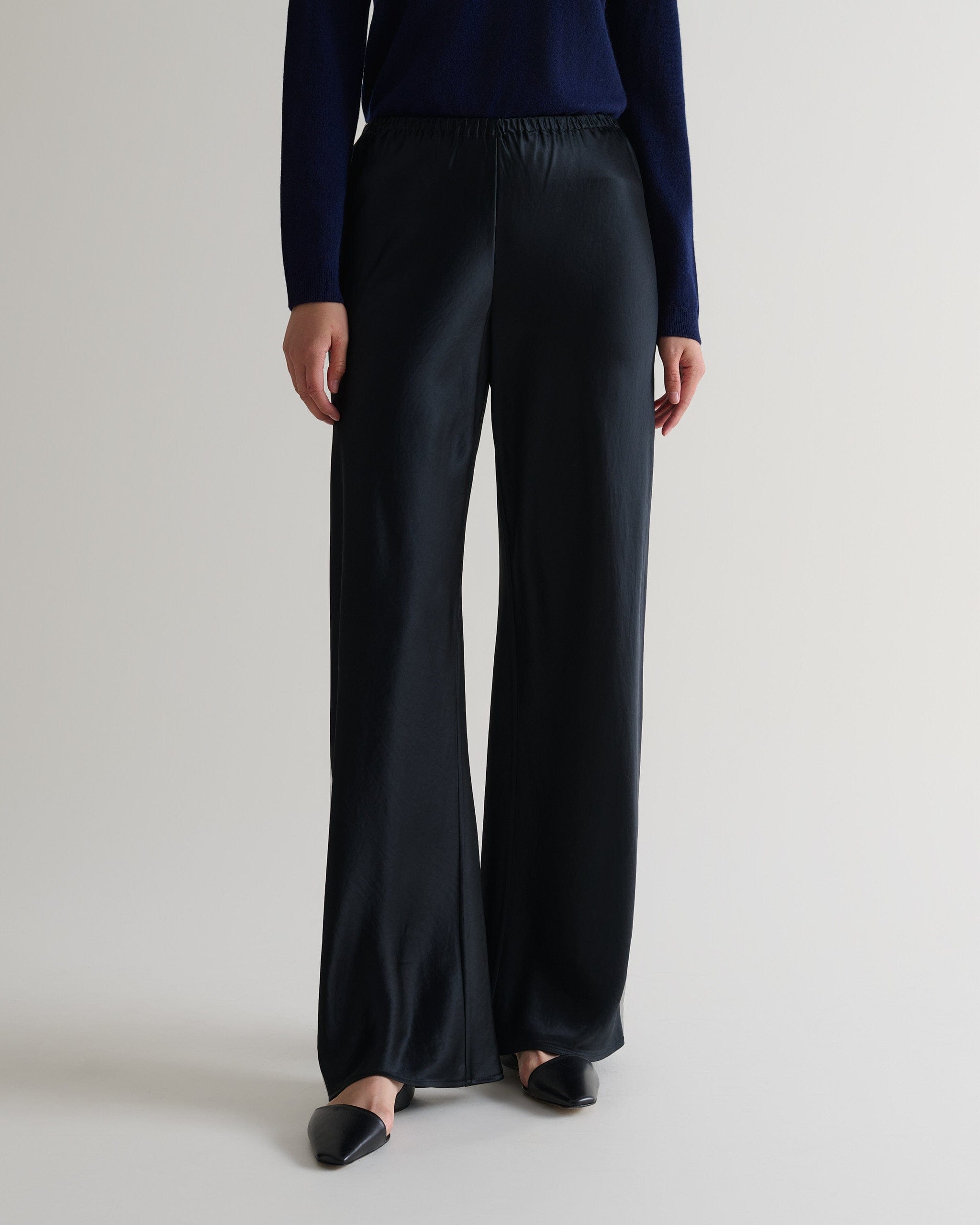  Soft elasticated waistband