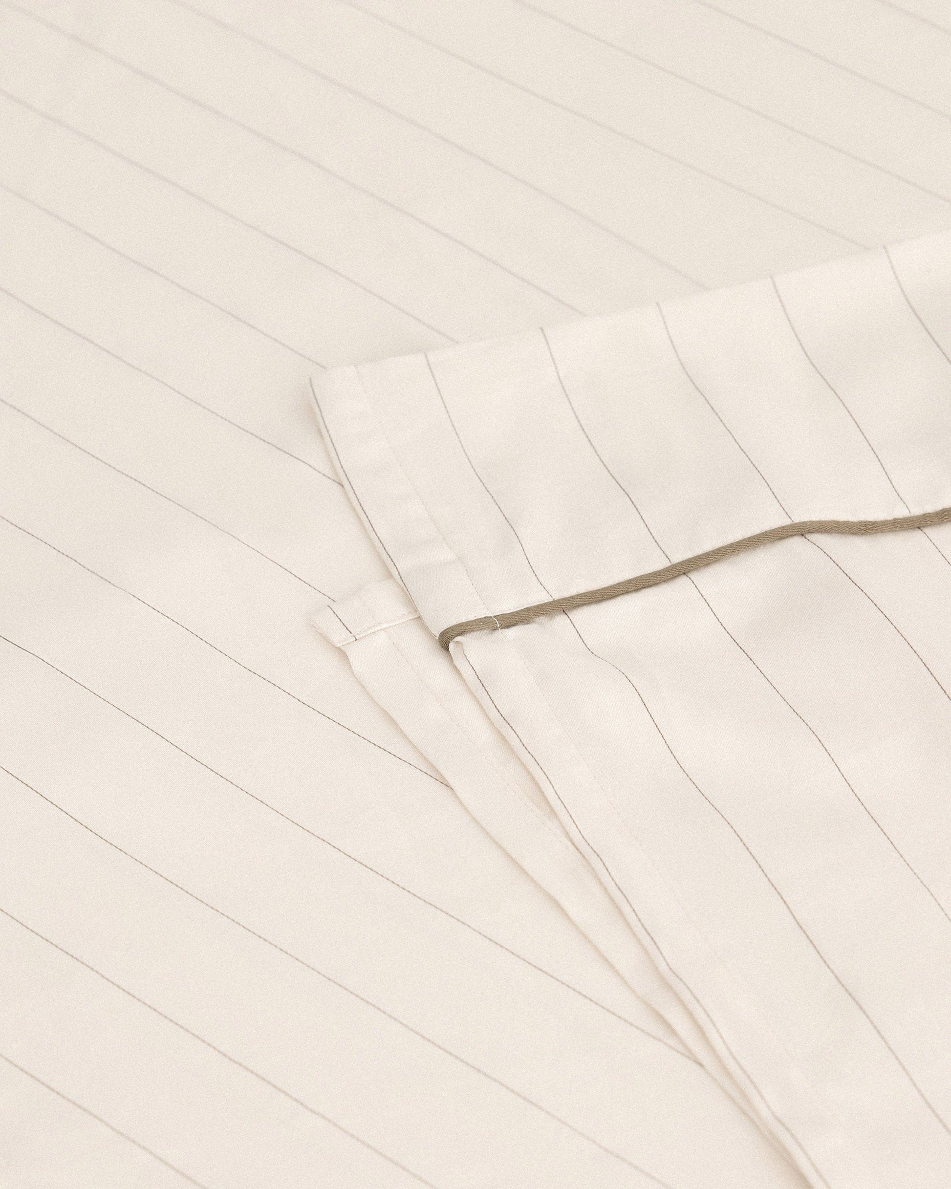 The Soft & Smooth Luxury Flat Sheet - Buttermilk Stripe