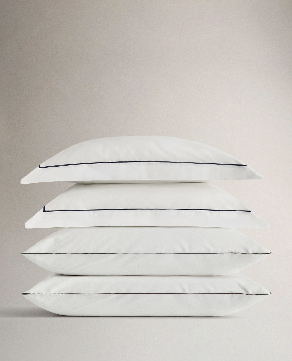 The Crisp & Cool Organic Pillowcase Bundle (Set of 4) - White Navy Piping