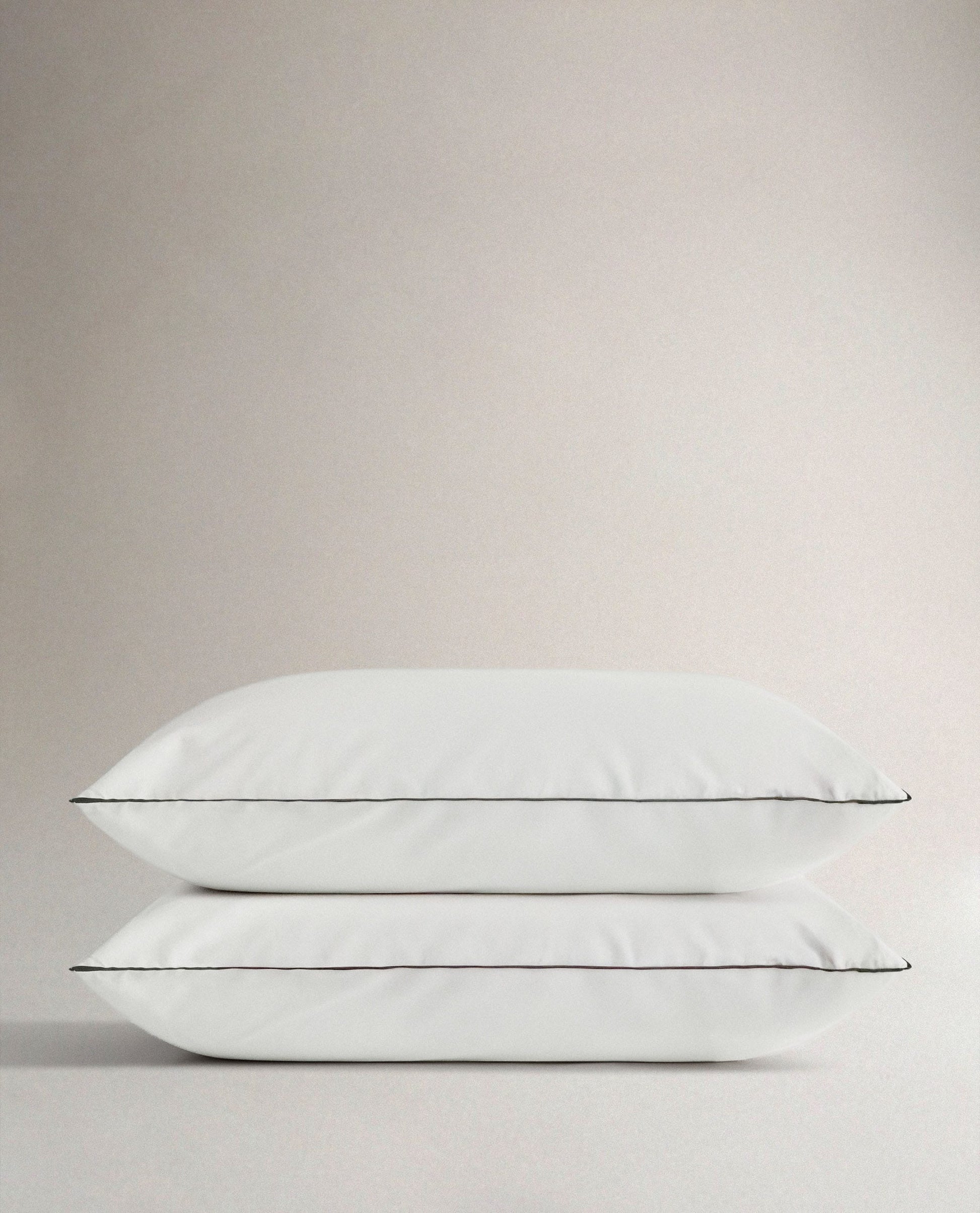 Soft & Smooth Cotton Sateen Pillowcase Set - White Navy Piping