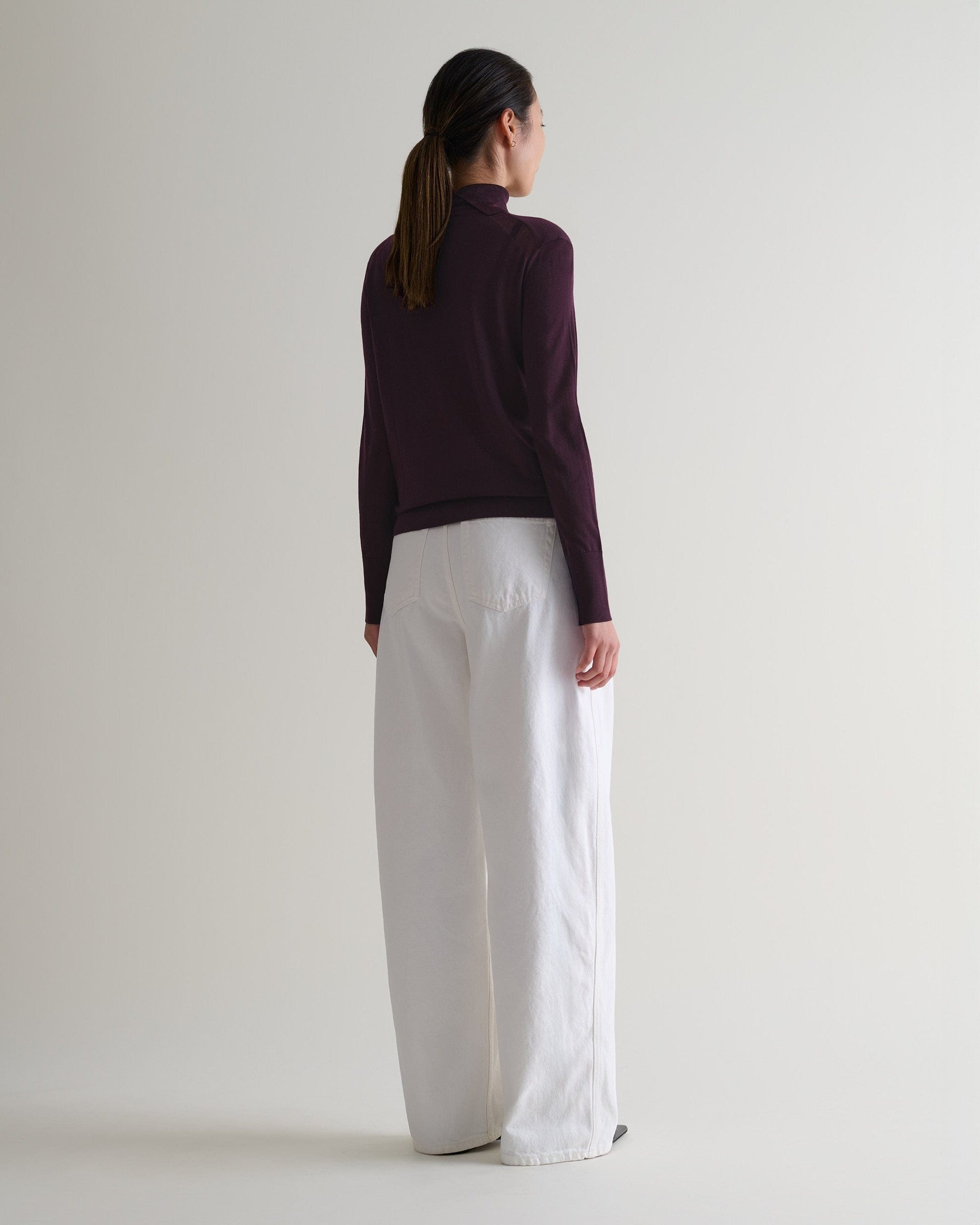 Women's Superfine Merino Roll Neck Jumper - Oxblood