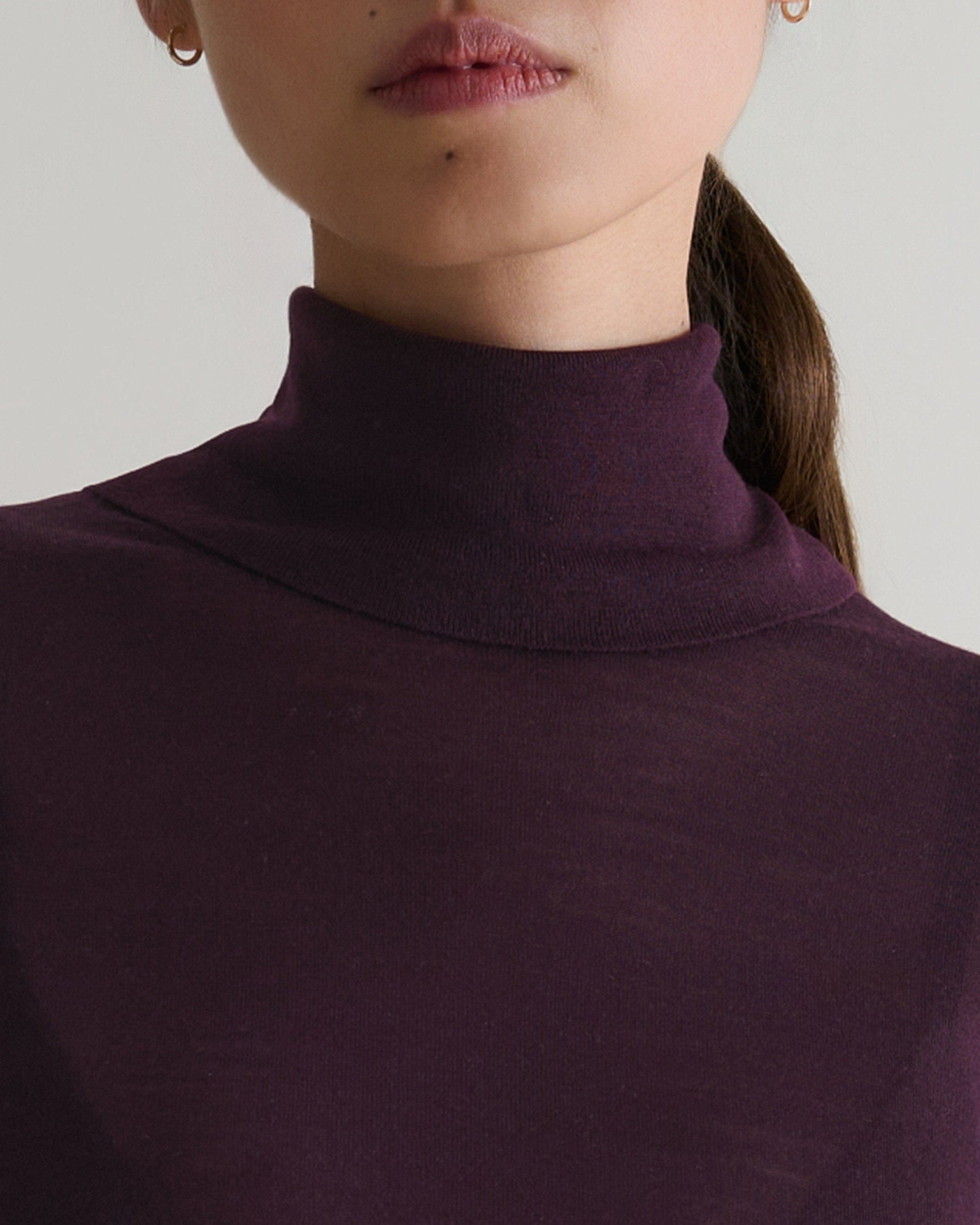 Women's Superfine Merino Roll Neck Jumper - Oxblood
