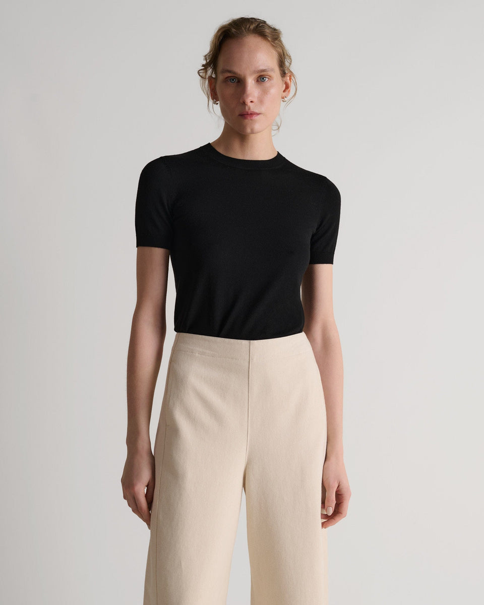 Women's Superfine Merino Wool Knitted T-shirt - Black