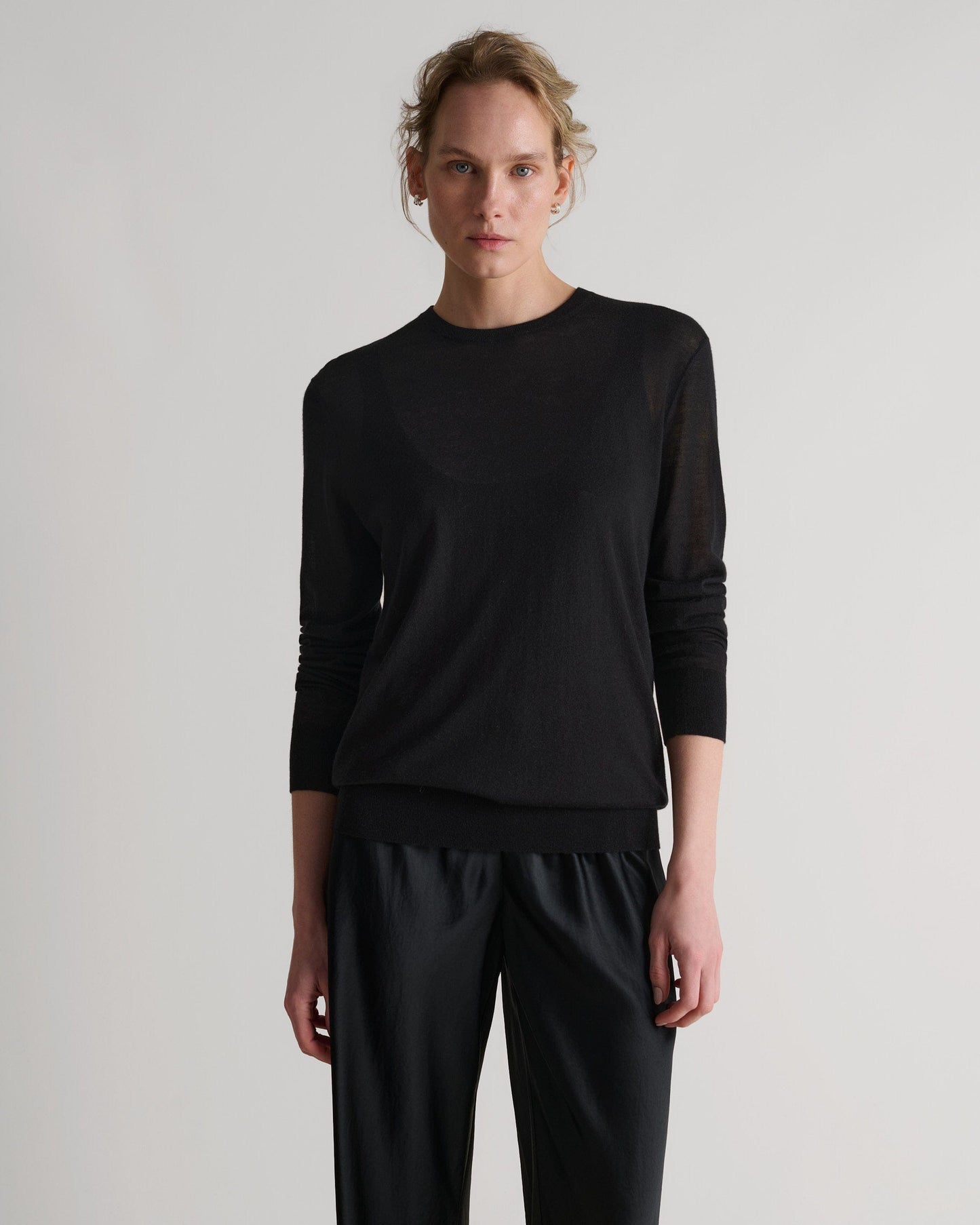 Women's TENCEL™ Cashmere Double Layered Crew Neck Jumper - Black