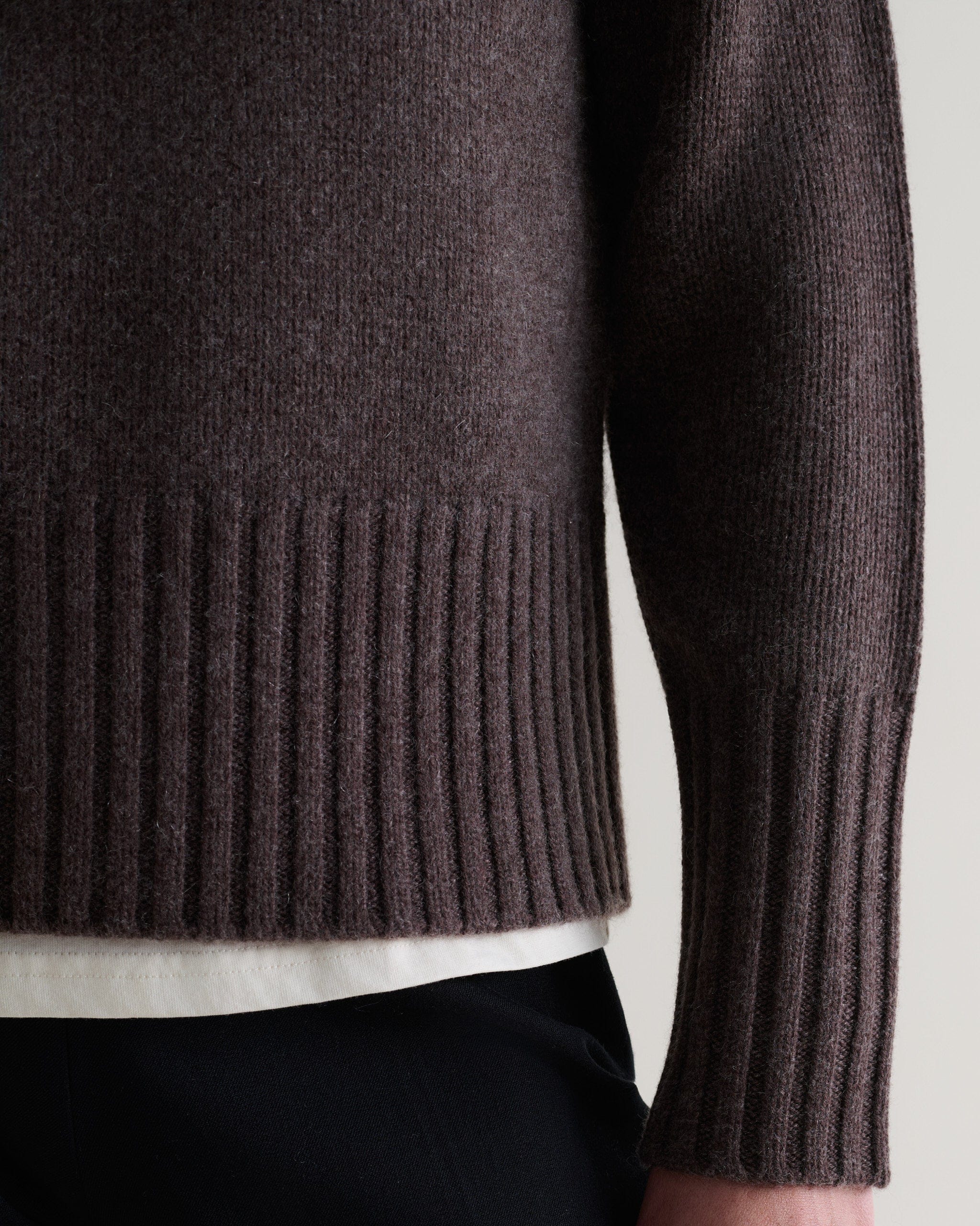Women's Cashmere Merino V Neck Jumper | Rise & Fall