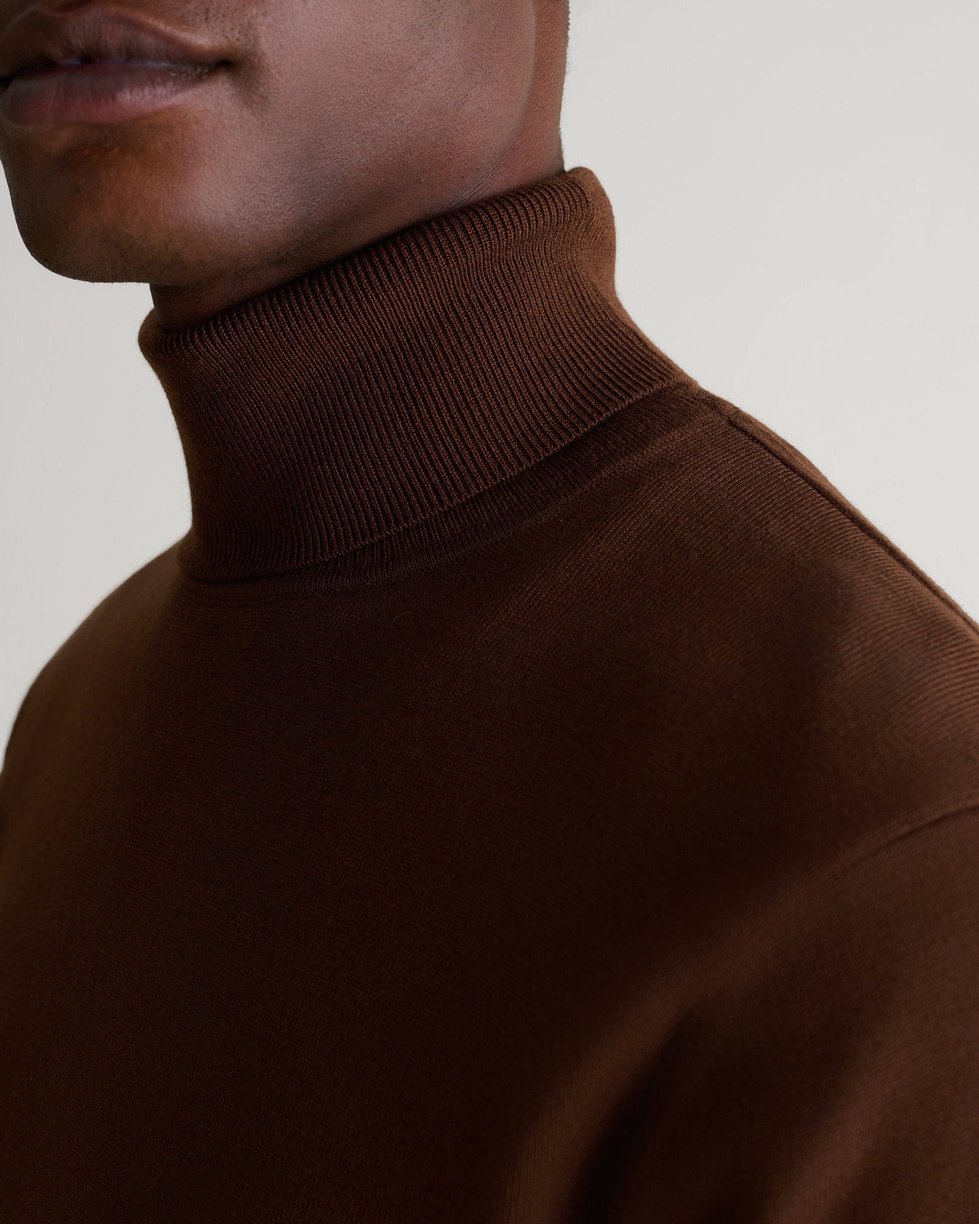 Men's Fine Merino Roll Neck Jumper - Chestnut-[colour]-[size]-Rise &amp; Fall