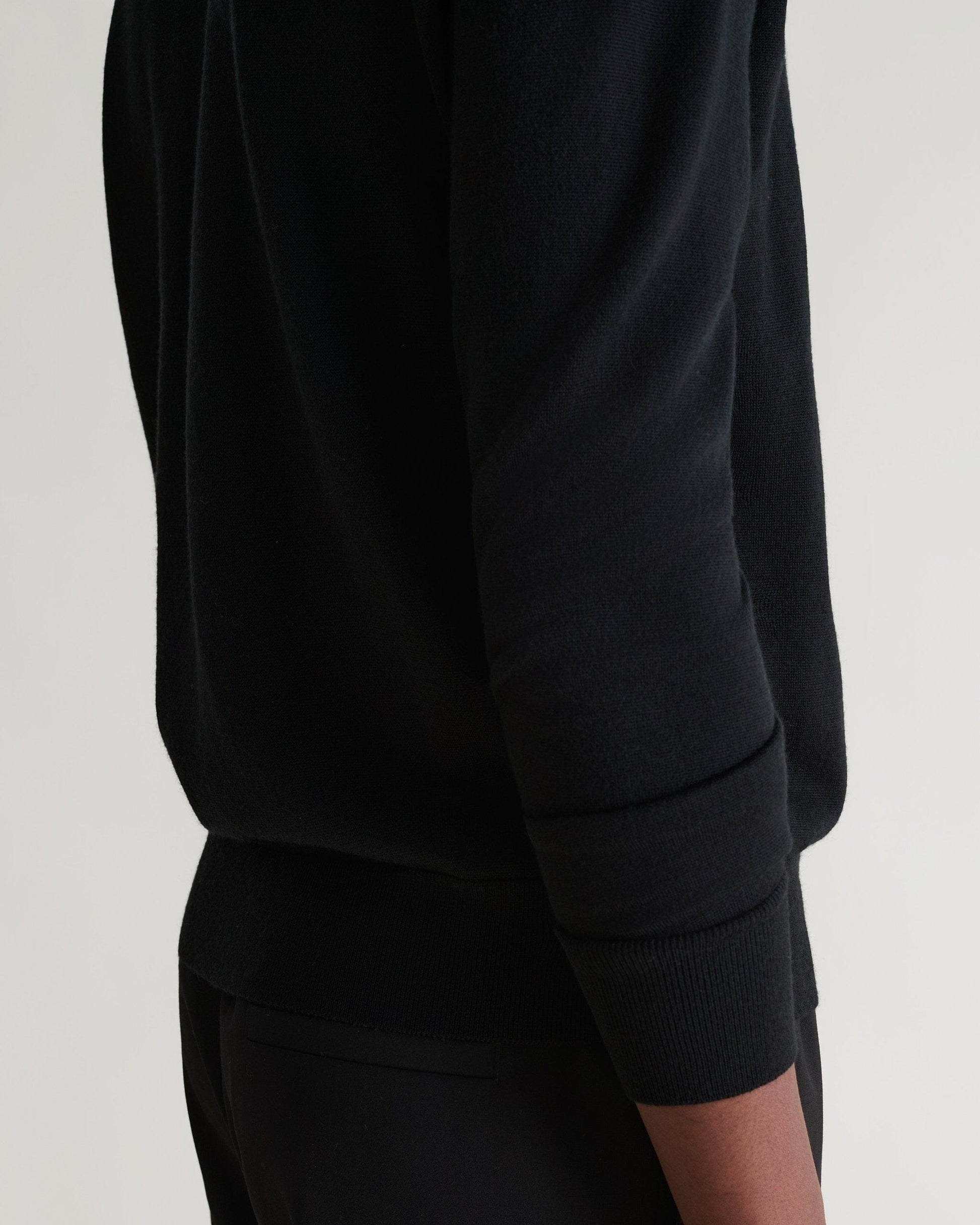 Men's Merino Knitted Polo Jumper - Black