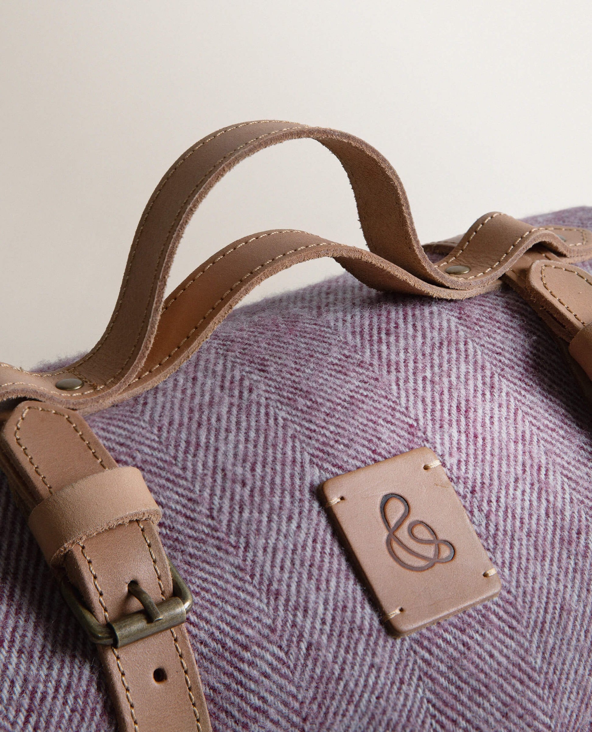 Merino Wool Waterproof Picnic Blanket - Aubergine