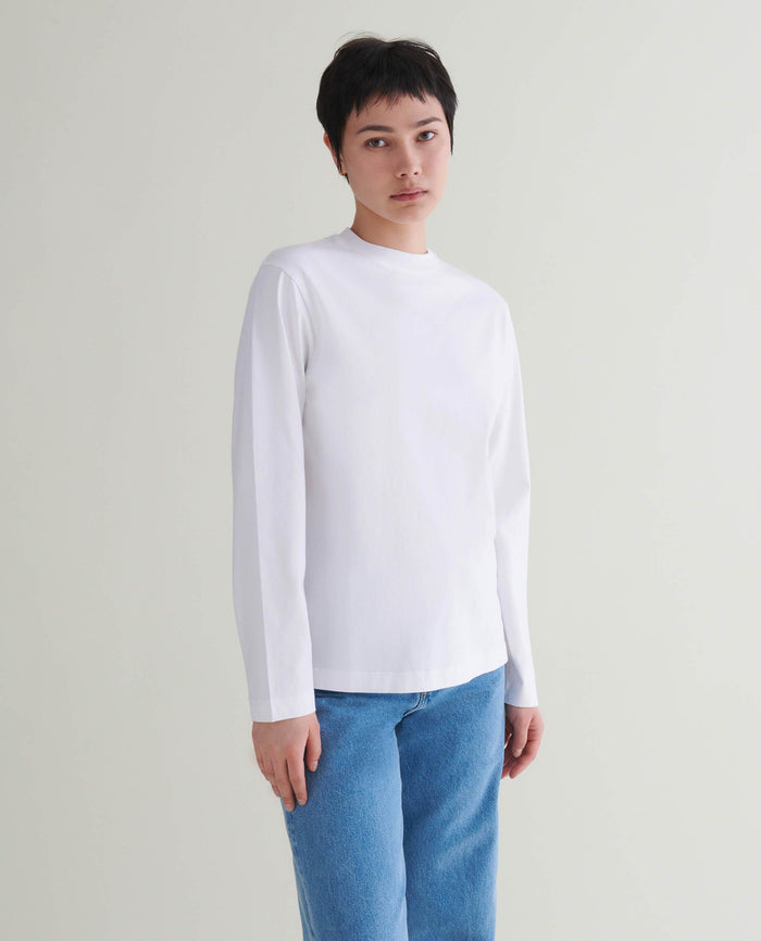 Women’s Relaxed Long Sleeve Cotton T-Shirt