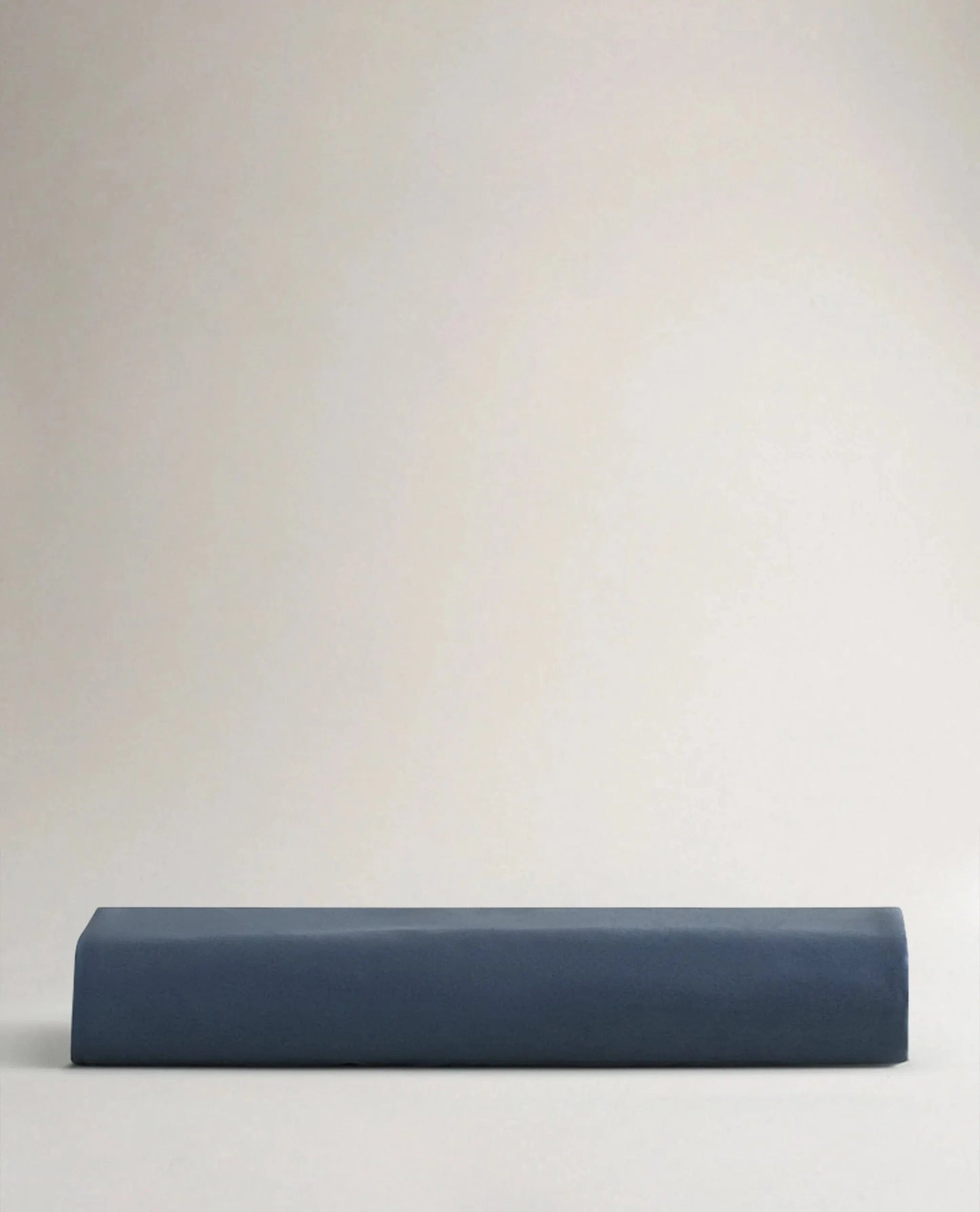 The Crisp & Cool Organic Luxury Fitted Sheet - Mood Indigo
