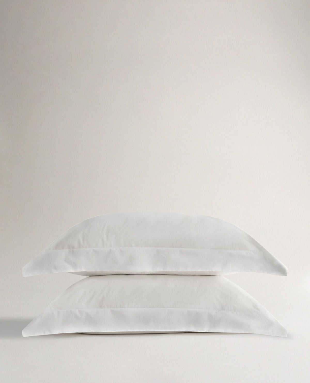 Image 1 of 5 showing Rise & Fall's Crisp & Cool Organic Cotton Oxford Pillowcase Set, colour: white.