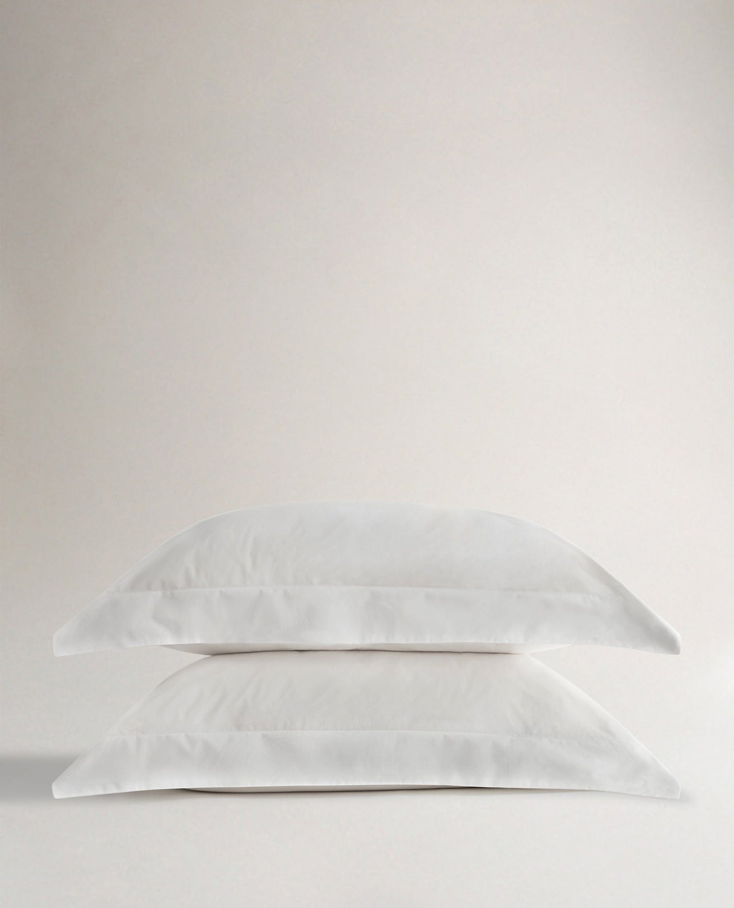 Image 1 of 5 showing Rise & Fall's Crisp & Cool Organic Cotton Oxford Pillowcase Set, colour: white.