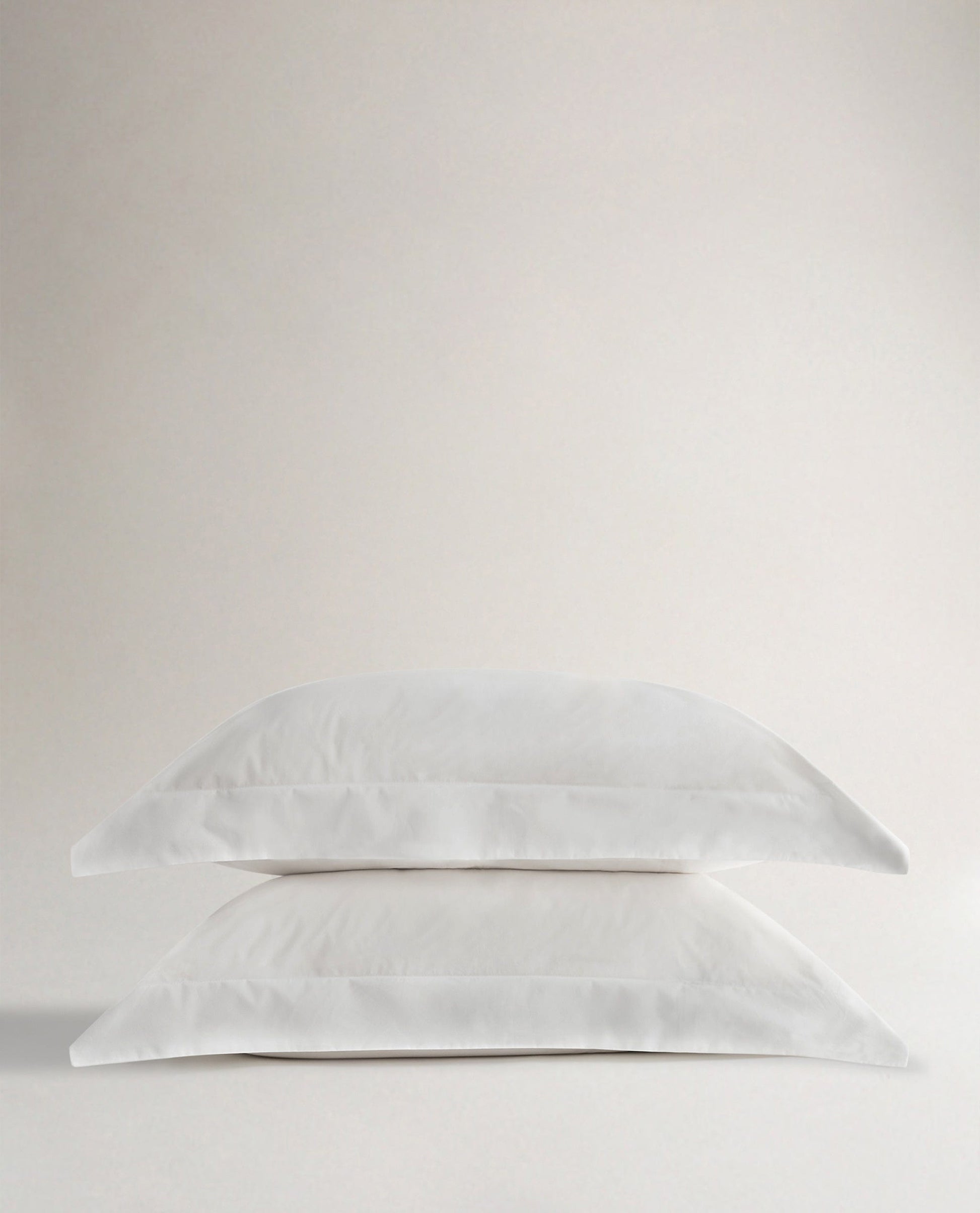 Image 1 of 5 showing Rise & Fall's Crisp & Cool Organic Cotton Oxford Pillowcase Set, colour: white.