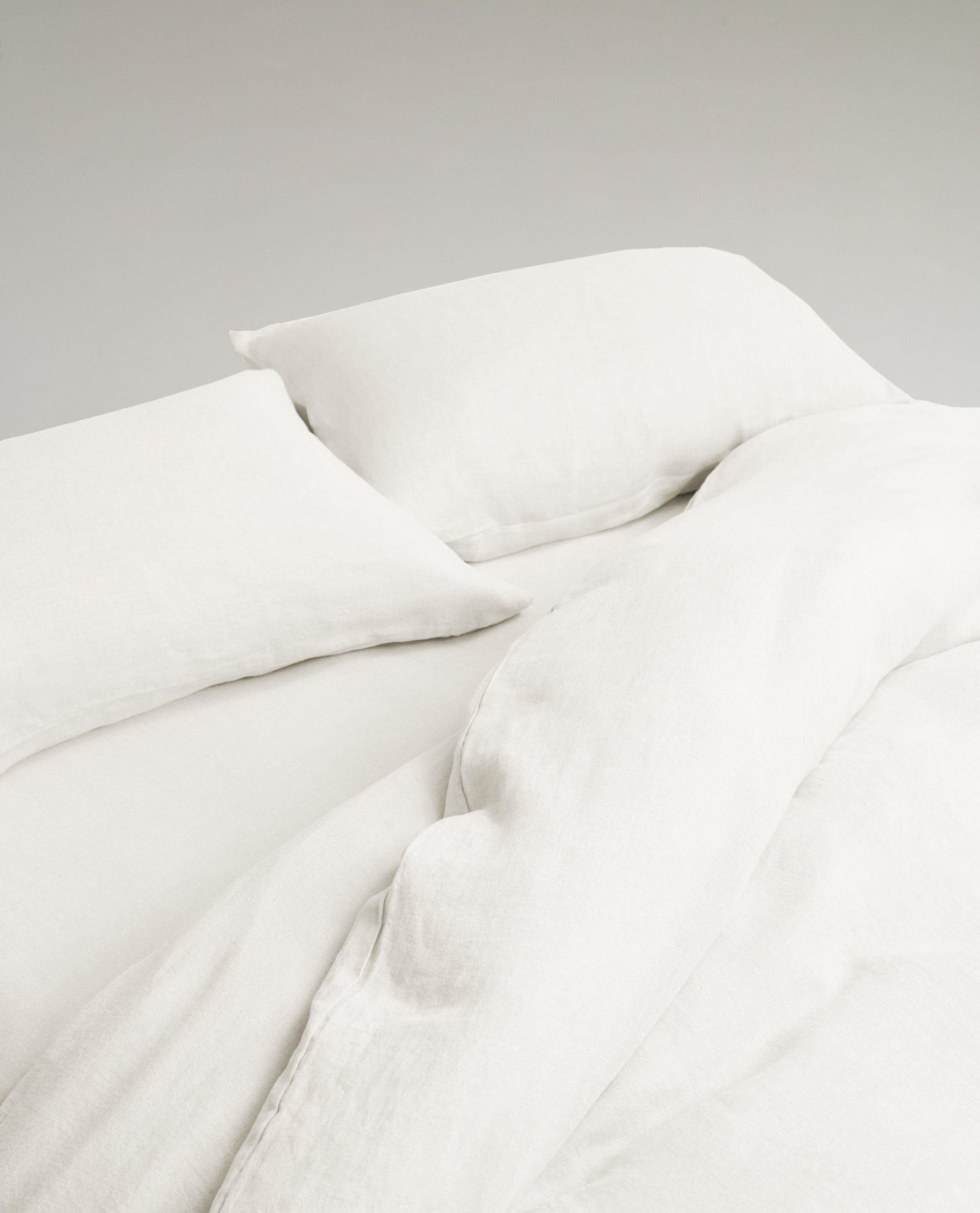 Image 2 of 3 showing Rise & Fall's Relaxed & Refined European Flax™ Linen Pillowcase Set, colour: white.