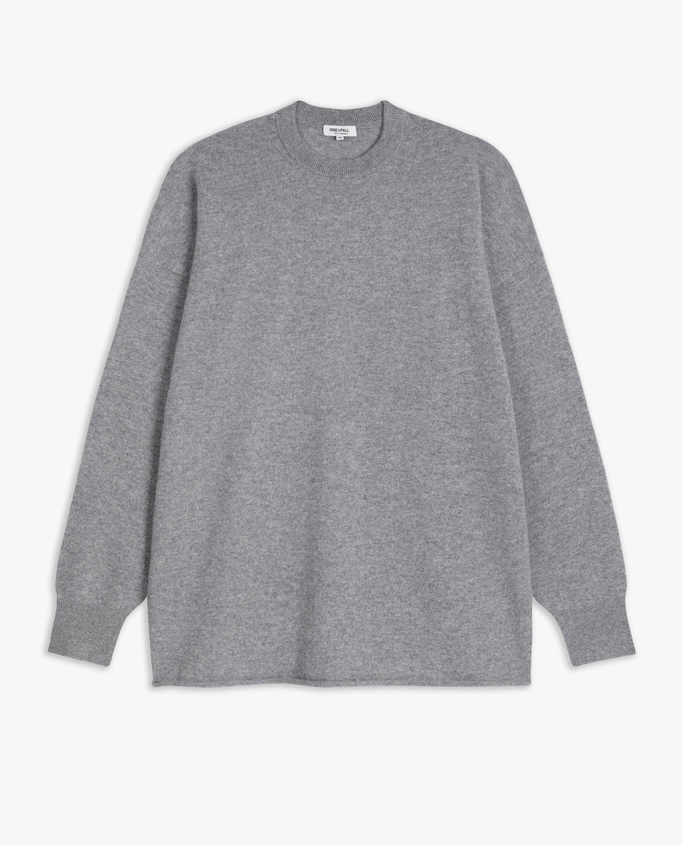 Image 2 of 5 showing Rise & Fall's finest cashmere sweatshirt in grey.