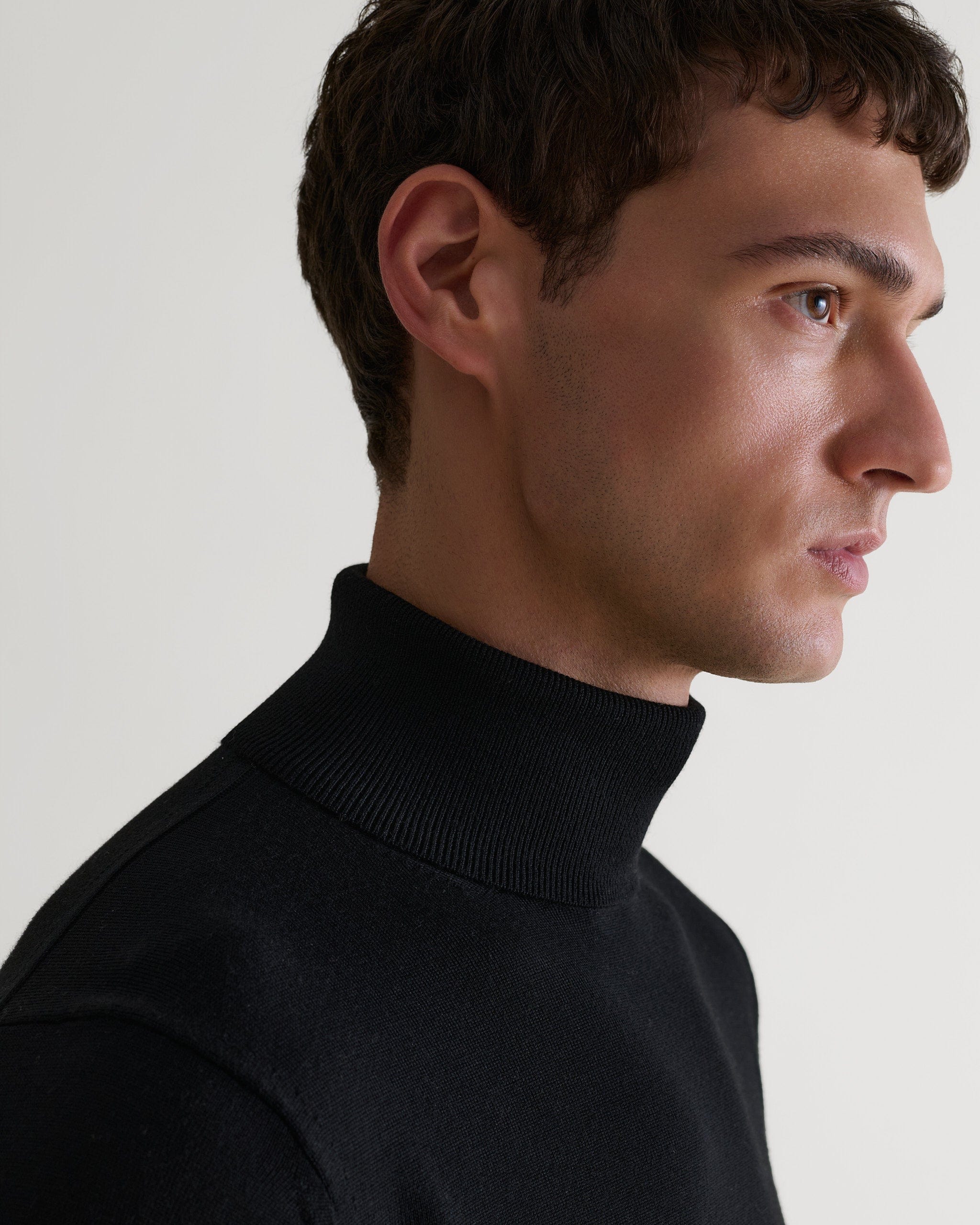 Refined roll neck