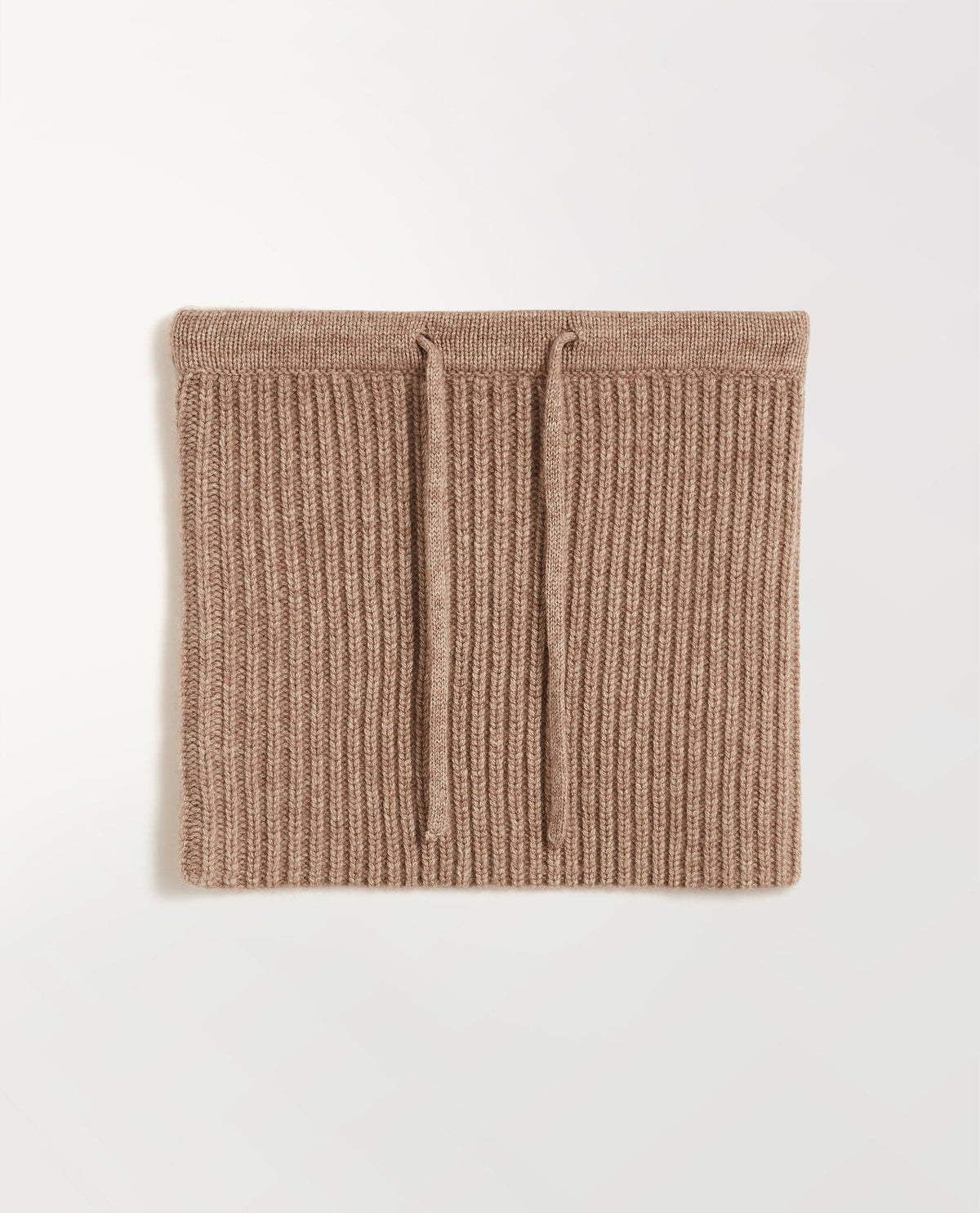 Close up of Rise & Fall's toast cashmere merino drawstring snood 