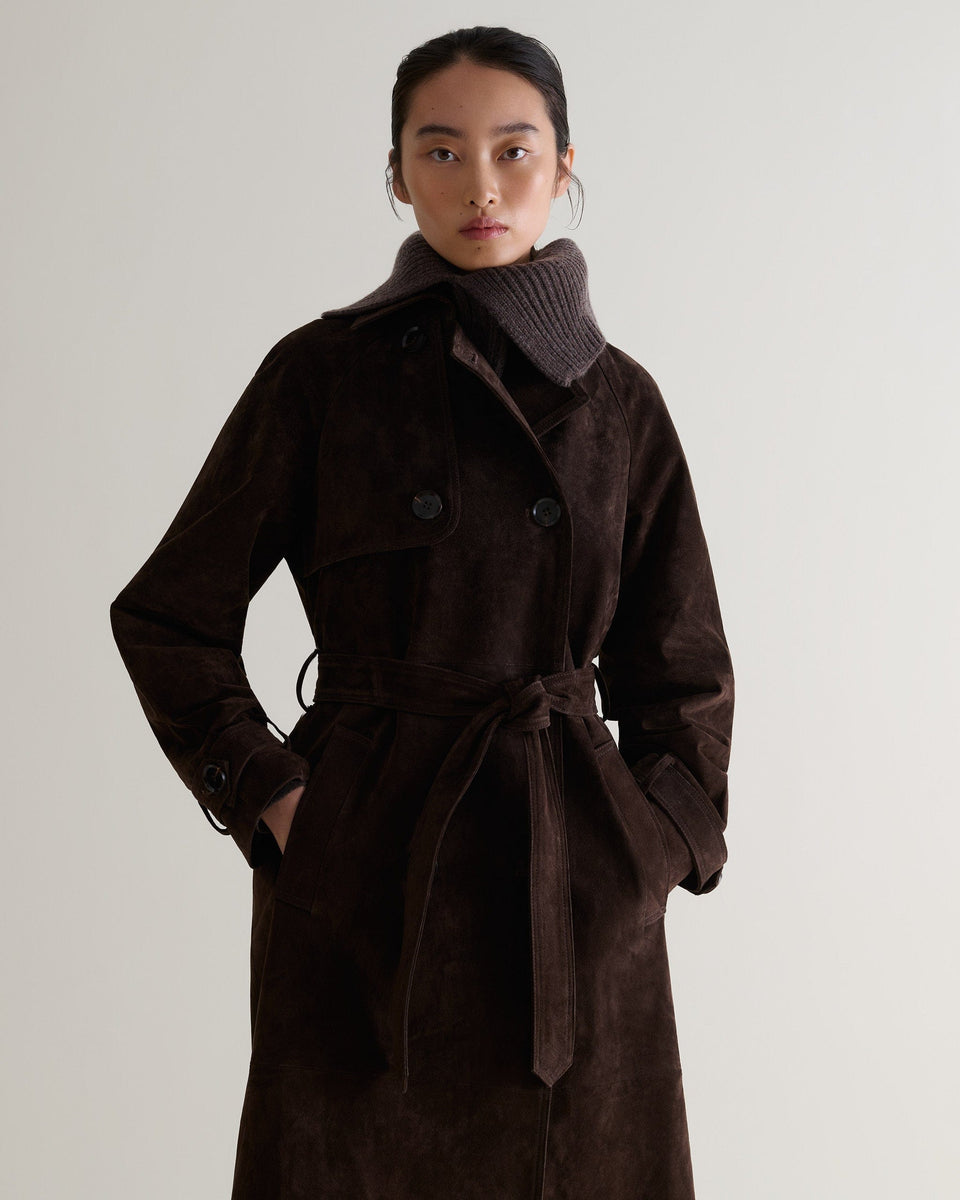 Front view of woman wearing chocolate cashmere merino ribbed collar with chocolate suede coat