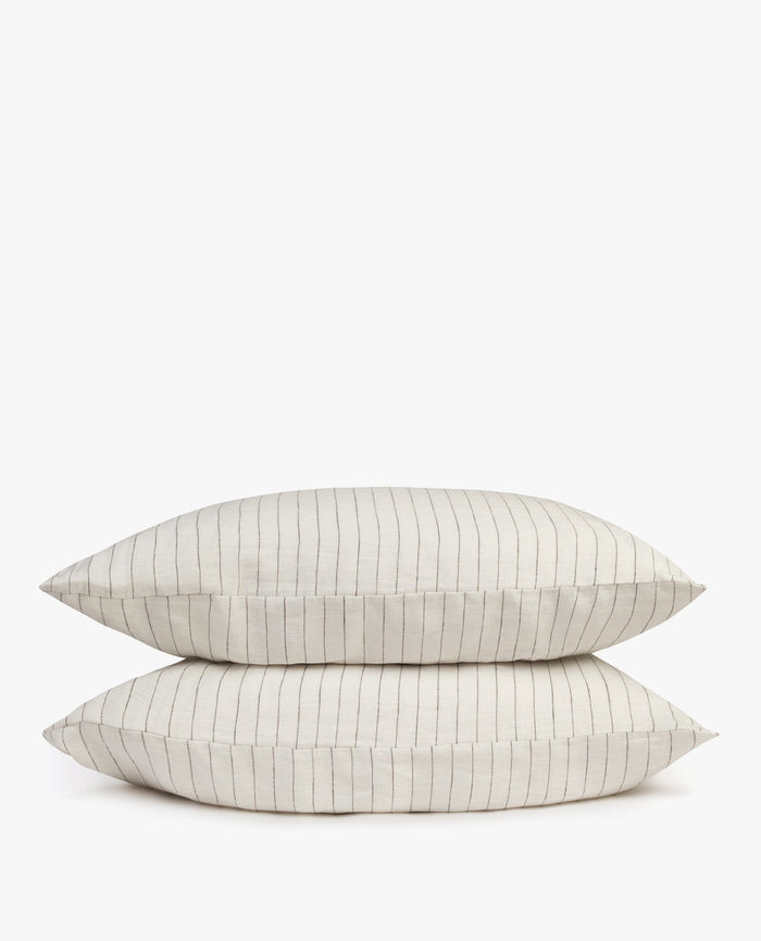 Relaxed & Refined Linen Pillowcase Set